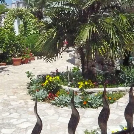 Holiday Zora 1 Holiday home Rakalj